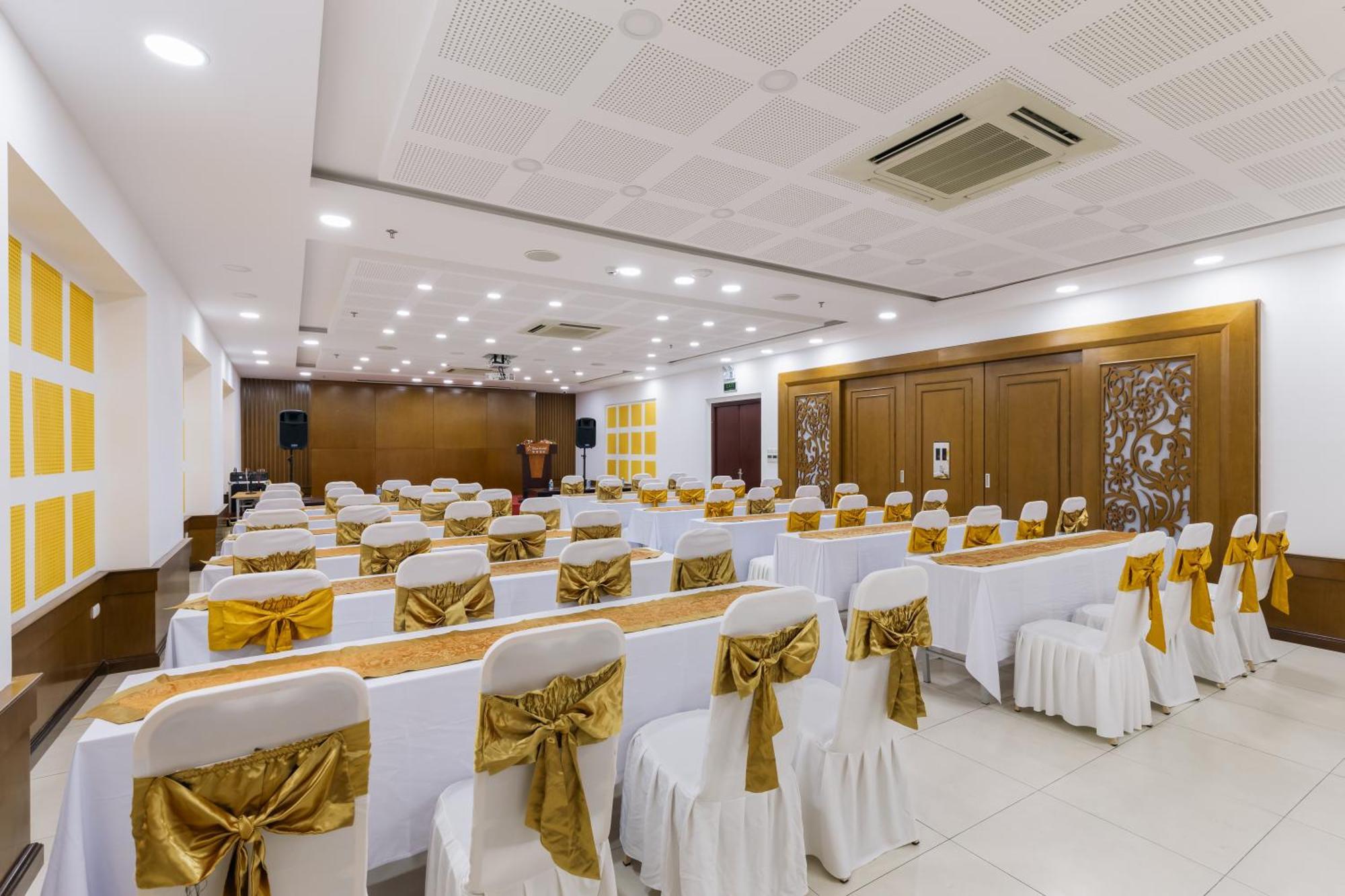 Star Hotel And Spa Danang Εξωτερικό φωτογραφία